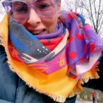 Doğa Rutkay Instagram - Munich ‘te bu akşam oynuyoruz. Öncesinde İngiliz Bahçelerine geldik. Bisiklet turunun tam zamanı ve efsane bir hava vardı. Çok iyi geldi pek iyi geldi. 🙏🏼🩵 Englischer Garten
