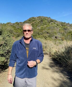 Dolph Lundgren Instagram - Nothing like getting out in nature before breakfast, away from all the craziness.  Clear your head with some fresh air and calm surroundings. 🌍