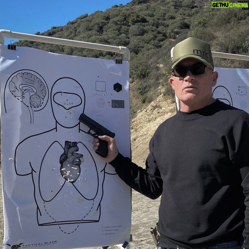 Dominic Purcell Instagram - #training #work. @tacticalblackla Combat firearms and hostile environment training. Thanks Eddie and crew for the constant specialized training.