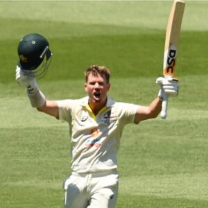 Dominic Purcell Instagram - “Cometh the hour, cometh the man” @davidwarner31 ……. Incredibly proud of ya mate. 200 runs 100 tests.  #fuckthenoise.