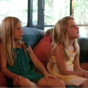 Dominic Purcell Instagram - Happy Mother’s Day to my x @will.o.am for giving me my two beautiful daughters lily and audrey and my two beautiful boys who on this day ( I’m guessing) were slapping each other around in the backyard with a footy❤️❤️❤️❤️