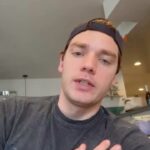 Dominic Sherwood Instagram - Hi everyone!! Can’t wait to start spreading some holiday love! ❤️❤️❤️ @cameo https://v.cameo.com/e/V4Funxz3lEb