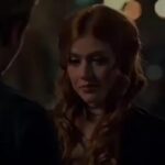 Dominic Sherwood Instagram - @shadowhunterstv @kitkatsmeow @matthewdaddario @harryshumjr @albertorosende @alishawainwright @emeraudetoubia @isaiahmustafa