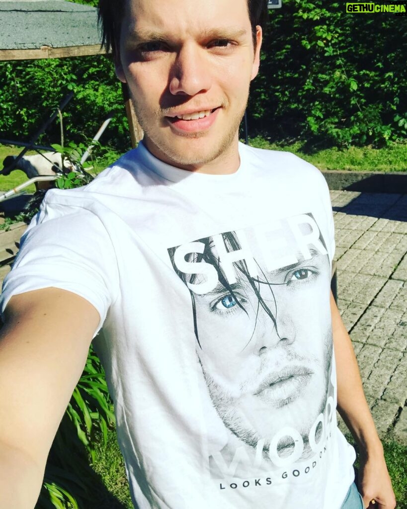 Dominic Sherwood Instagram - I'm support of anti bullying I have helped design these t-shirts for all of you. Tell your friends, tell your family, tell your pets. All of my proceeds go to the Anti Bullying Alliance (www.anti-bullyingalliance.org.uk.) This is for 2 weeks only so hurry! Visit https://represent.com/Sherwood