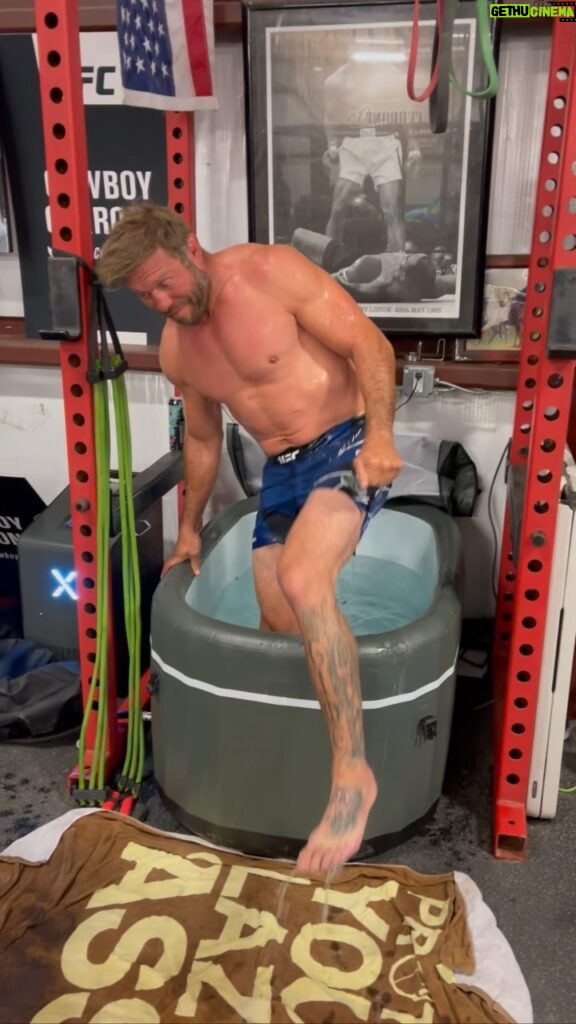 Donald Cerrone Instagram - Had my friends over at @ufc reach out to @thrivex.official and get me dialed with this ice bath. Goes from 107-32 degrees in 2.5 hrs. And runs off 120v. Out the box ready to rock. My boys played in 102 water this morning then we dropped to 45 after working out. Sauna and Ice bath. Thanks you @danawhite 😉