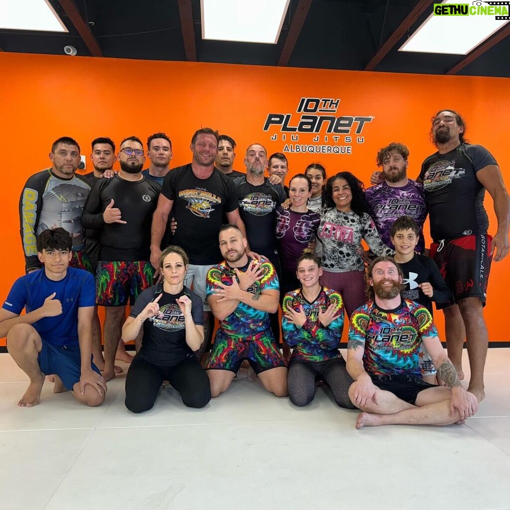 Donald Cerrone Instagram - Thanks you @10pabq and everyone taking it easy on the ole man. Sooooo cool to see everyone so hungry for knowledge Albuquerque, New Mexico