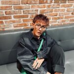 Donghyuk Instagram - 😮 SONGZIO 2023 S/S collection Seoul Fashion Week