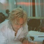 Donghyuk Instagram - 🦋 오랜만에 낱말퍼즐 ✏️