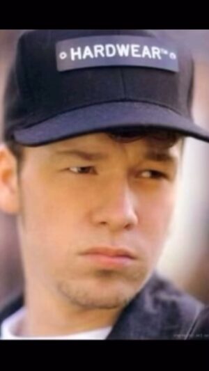 Donnie Wahlberg Instagram - Dearest Blockheads & Friends — I’m not sure I will ever be able to see, respond to or fully absorb all of the amazing #happybirthday messages/posts/reels/stories/tweets that you all sent my way — but you can be sure that every single one of them is appreciated and means the world to me.  I’m truly humbled and so honored to be a part of your lives.  Thank you for your thoughtfulness.  Thank you for your love.  Thank you for being a constant source of light in my life.  You inspire me every single day.  Here’s to our next trip around the Sun together!  As always, your man, Donald! 🤖❤️♾💫✨🤟🏼🦁♌️🎂🎉🎈 #BlockheadLoveForever 
📸: @lynngoldsmith 🎥: @jennymccarthy