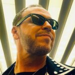 Donnie Wahlberg Instagram - The only rule on #NKOTBDay is to love yourself and live your life! Happy #NKOTBDay to every single BLOCKHEAD worldwide (and to those who don’t even realize they are Blockheads — you are welcome to celebrate too)! Let’s go! 🤖❤️♾💫✨🤟🏼 @nkotb #NKOTBDay #NKOTBHDay