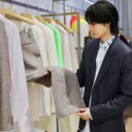 Dori Sakurada Instagram - DIOR The Dior Men’s Summer 2024  ディオールとして新しく発表されたコレクションながらもオマージュによって歴代のクリエイティブ ディレクターの歴史を感じさせてくれるキム・ジョーンズ氏らしい遊び心が素敵です✨ ディオールというメゾンが繋いできた歴史を、現代において解釈されたコレクションをリアルタイムで体感、着用することができる幸せを感じる撮影でした✨ キム・ジョーンズ氏が就任して5周年のメモリアルなコレクションを、皆さんもぜひ楽しんで欲しいです！ @DIOR @MrKimJones #DIOR #DiorSummer24 #SupportedByDior