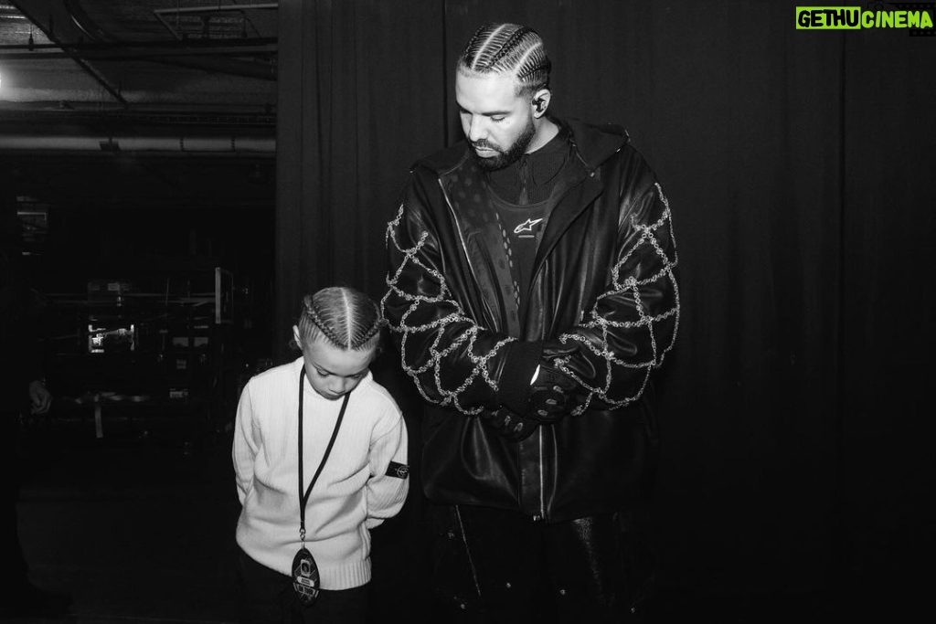 Drake Instagram - The chosen two.