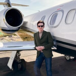 Drake Bell Instagram - Bell-Air #NonStopFlight