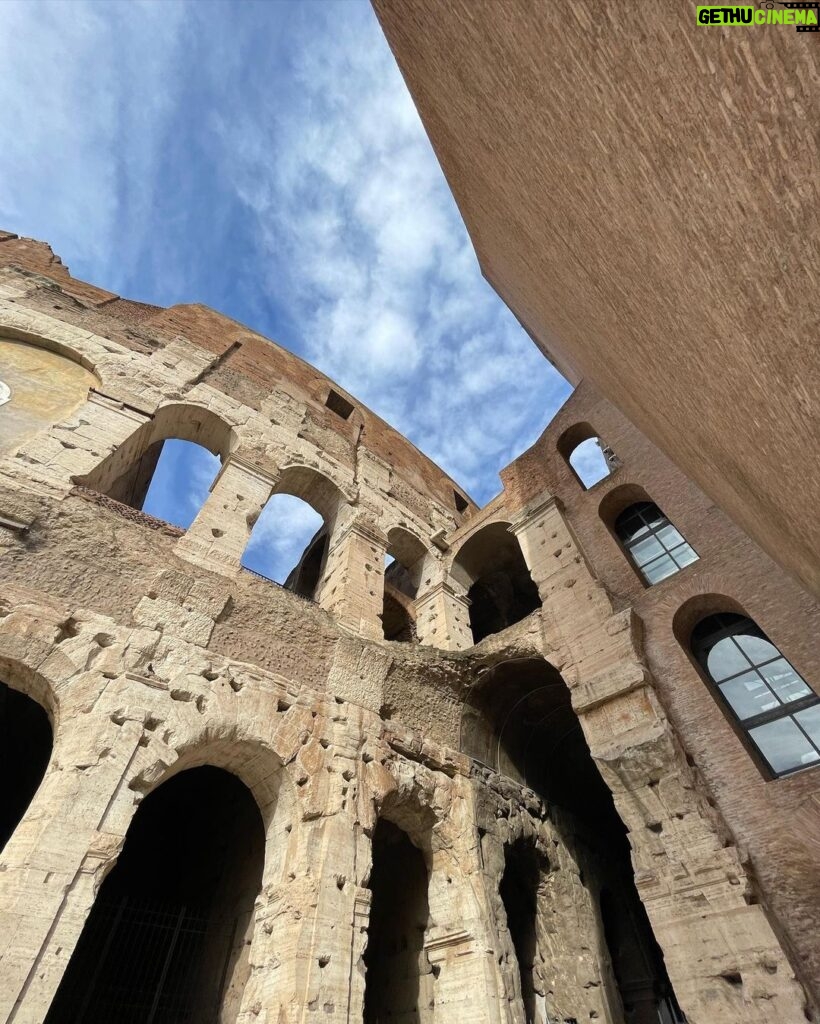 Drew Ray Tanner Instagram - Batti il ferro finché è caldo Rome, Italy