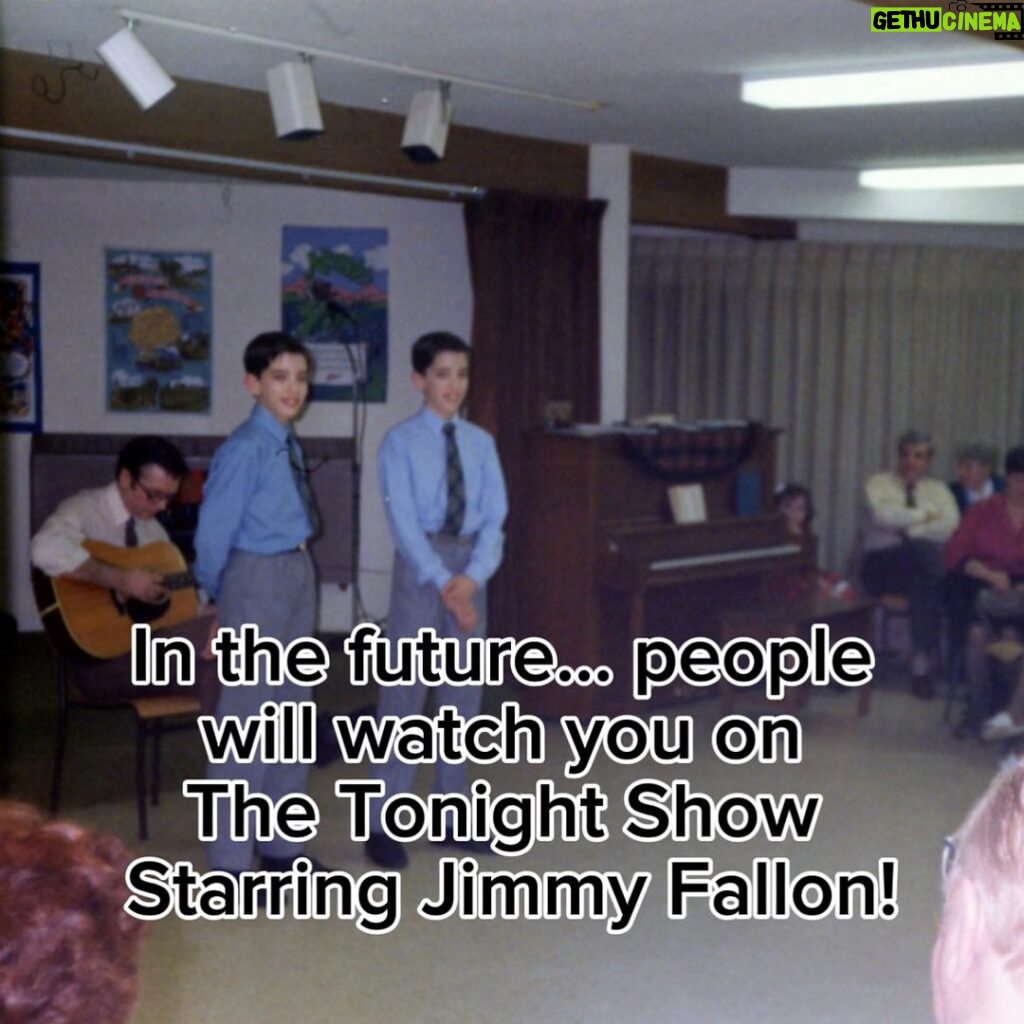 Drew Scott Instagram - We'll see you tonight @jimmyfallon! 🤩@fallontonight #FallonTonight