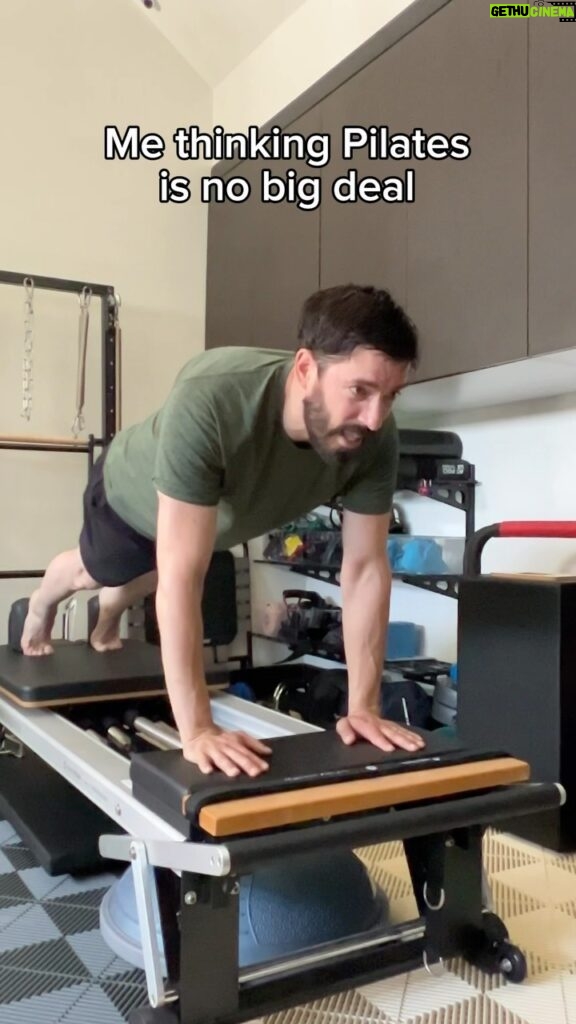 Drew Scott Instagram - How do such tiny movements hurt so much?! 😩 #pilates #workout