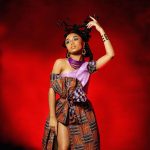 Duda Pimenta Instagram - Hoje é o Dia Internacional da Mulher Negra Latino-Americana e Caribenha e nesse dia tão importante devemos celebrar nossa existência, nossa potência, nosso talento, nossa beleza… mas também reafirmar nossa resistência histórica e continuar lutando por direitos, por espaços, pela vida e por uma sociedade que combata o racismo e a desigualdade de gênero de forma ativa e constante. #luta . . . Ensaio @criativyestudio Direção criativa e produção @pimolu_ Maquiagem @oaugustomotta Cabelo @pretabrasileira Figurino e Acessórios @zuhrimodaafro