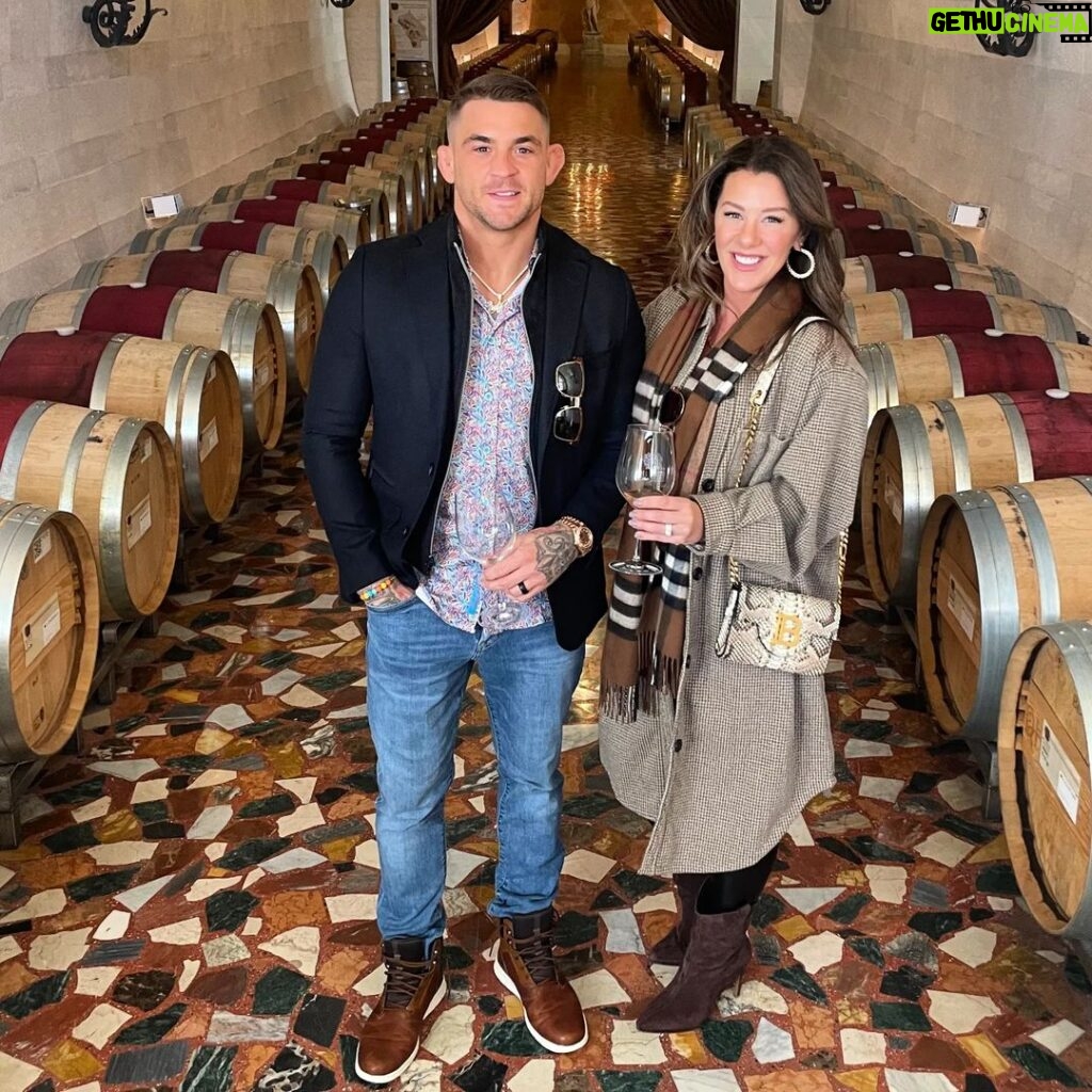Dustin Poirier Instagram - Thanks for all of the birthday wishes this past weekend 🙏 @robertgrahamnyc #PaidInFull #ElDiamante Piazza Del Dotto Winery & Caves