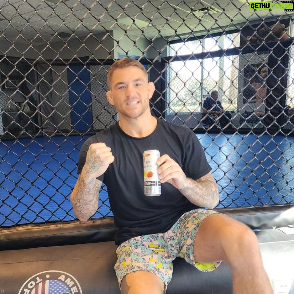 Dustin Poirier Instagram - Finishing up a great week of training in South Florida! @celsiusofficial #livefit American Top Team