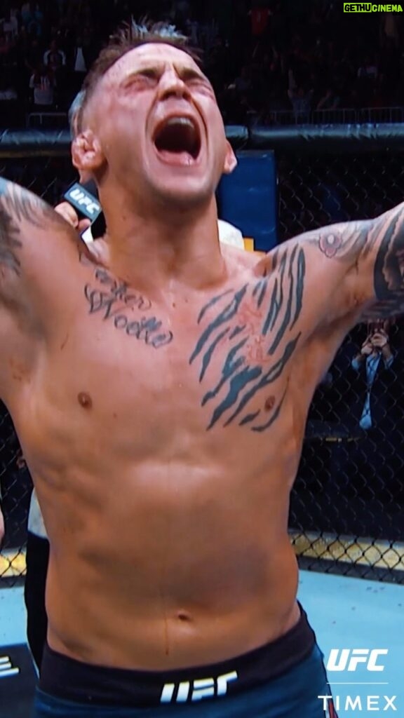 Dustin Poirier Instagram - Just like The Diamond, this watch can take a licking, and keep on ticking. 💪🥊 #Timex #UFC #UFC281 @UFC @dustinpoirier