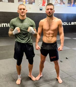 Dustin Poirier Instagram - And the grind doesn't stop!! 5x5

@tlfapparel 

#PaidInFull #ElDiamante