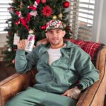 Dustin Poirier Instagram - A little holiday energy boost from @celsiusofficial essentials👊 #livefit