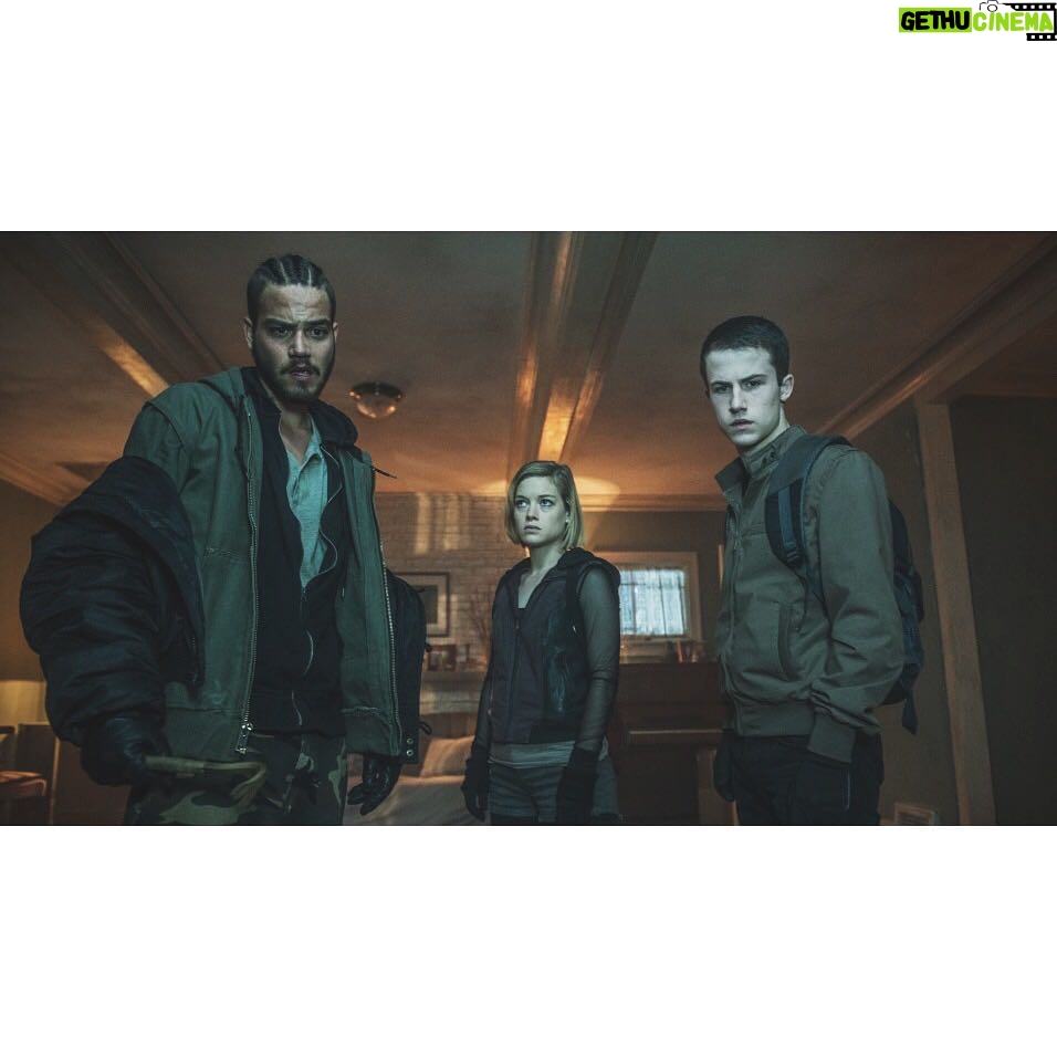 Dylan Minnette Instagram - Blown away by the success of Don't Breathe this weekend... Who'd have thought these misfits would have the #1 movie in america? Thank you to everyone who went out to see it.