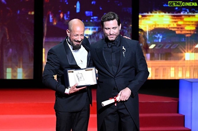 Edgar Ramírez Instagram - I am so honored to have presented the Cannes Film Festival Award for Best Screenplay to the great Tarik Saleh for BOY FROM HEAVEN ✨