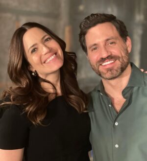 Edgar Ramírez Instagram - It’s a wrap! #DrDeath has been one of the most beautiful experiences of my life. Thank you @mandymooremm for being my rock and thank you to all our cast and crew, I was happy every day on set. I love you all!