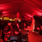 Eduardo Miranda Instagram - Está por salir mi nuevo set 🔥en @spicy.market_ ¿cuál drop les gusta más… 1, 2, 3, 4, 5? 1. My city is on fire - @jimi_jules (@rafael___music remix) 2. La orilla - Chile 3. Muevan - @rafael__music 4. Finder - @ninetoes78 5. Cloud 9 - @rsquareddj