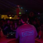 Eduardo Miranda Instagram - Está por salir mi nuevo set 🔥en @spicy.market_ ¿cuál drop les gusta más… 1, 2, 3, 4, 5? 1. My city is on fire - @jimi_jules (@rafael___music remix) 2. La orilla - Chile 3. Muevan - @rafael__music 4. Finder - @ninetoes78 5. Cloud 9 - @rsquareddj