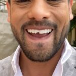 Efraín Ruales Instagram – Muy pronto por #netflix  disfruta esta exhaustiva investigación de cómo Efra se quedó sin un diente ✨ 🦷 pero salió adelante pese a la adversidad 😓