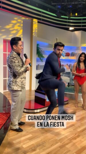 Efraín Ruales Instagram - Dando clases de #MOSH @encontactoecuavisa quisieran más pasos ? 💁🏽‍♂️