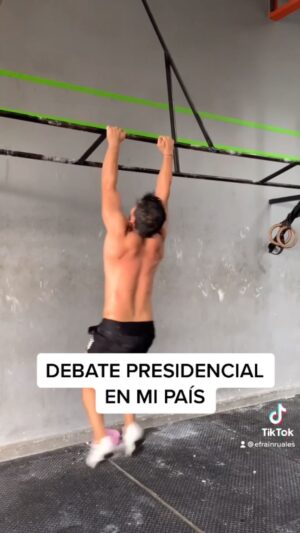 Efraín Ruales Instagram - #realidad #debate LIKE SI COMPARTES 🤷🏽‍♂️❤️ lastimosamente @miradorfithouse