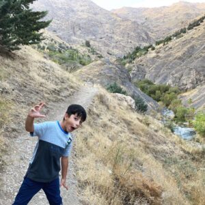 Ehsan Khajeamiri Instagram - ما چقدر دیر می فهمیم که

زندگی همان لحظاتی ست که مشتاقانه منتظر گذشتن آن هستیم ❤️‌