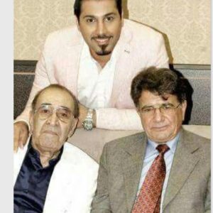 Ehsan Khajeamiri Instagram - میلاد فرخنده یگانه استاد بزرگ موسیقی ایران و به همه ایران تبریک میگم بدون شک آثار استاد در تاریخ تکرار نخواهد شد و امروز  پسر خلف استاد همایون عزیز بهترین خواننده ایران هستن خدا نگه شون دارن برامون ❤