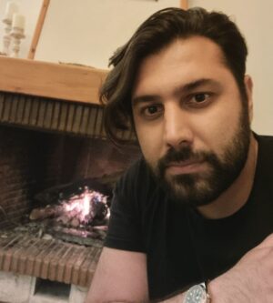 Ehsan Khajeamiri Instagram - کلی عشق و حال خوب برای تک تکتون آرزو میکنم ❤