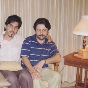 Ehsan Khajeamiri Instagram - افشین جان نبودنت خیلی اذیت میکنه منو 🥺
