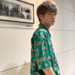 Eiji Akaso Instagram - ＃彼女はきれいだった あと1時間！！ 是非お楽しみ下さい🙌