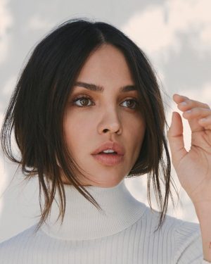 Eiza González Thumbnail - 371.8K Likes - Top Liked Instagram Posts and Photos