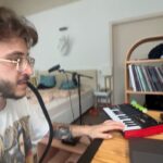 Eldar Dzharakhov Instagram - Джарахов VS ЗЛОЙ МАЛОЙ music camp, день 5! Пытался определиться с гендером, разобраться, как петь в кальян и съесть Искандера Искандеркуль