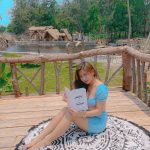 Ella Cruz Instagram - @takipsilimzmb, perfect place to read and meditate with @life.is.ec items💙🪐