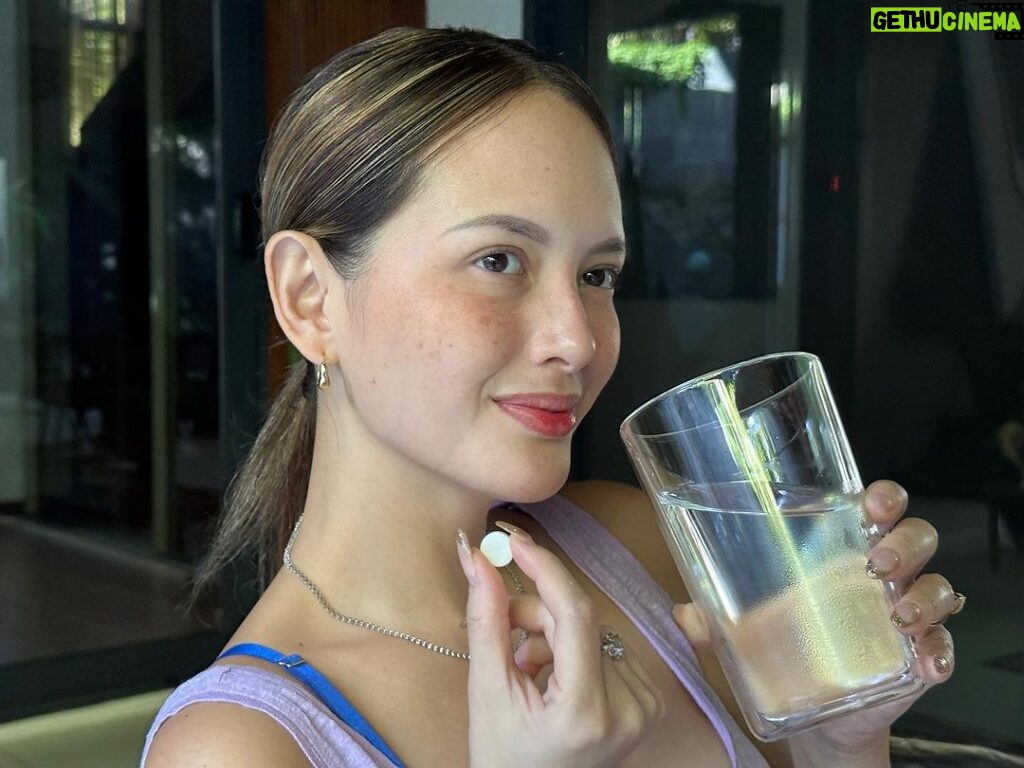 Ellen Adarna Instagram - Its hard to do Mom things kapag may headache. Super kapoi and maka maoy ang labad… But, its all good if you always have emergency SARIDON @saridonph baon! For fast headache relief with Caffeine, take Paracetamol + Propyphenazone + Caffeine (Saridon Triple Action), which starts to release in 5 mins, based on in vitro study, individual response may vary. Better Sari than Sorry! Ay Kog Labda! Available online and in-store nationwide! If symptoms persist, consult your doctor. #BetterSariThanSorry @narr8ph #Narr8YourBrandStory