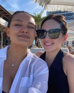 Ellen Adarna Instagram - SOUL FAMILY 

“Are those that gather around you in your life, not connected by blood or race, but by energy and essence. They bring unconditional love and support at the perfect times and understand and share the same mission and purpose. For you I am grateful - we are one. “ ❤️