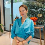 Ellen Adarna Instagram - Warmest wishes for a joyous holiday season from our family to yours! May the festive spirit bring laughter, love, and cherished moments. 🎄