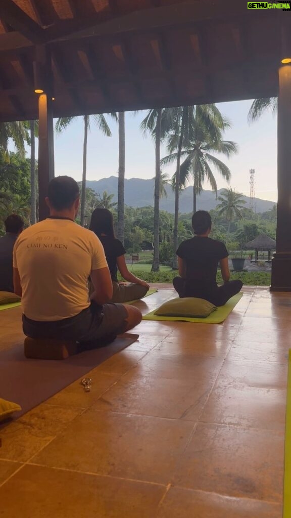Ellen Adarna Instagram - The Second Kami No Ken retreat hosted @thefarmatsanbenito 🌱 was a sucess and we are so happy that our tribe is growing. The team are all very proud of each and every student for their strength, will power and commitment during this 4 day retreat. It was a pure joy seeing everyone with an amazing glow during the last day 🥰 Thank you for the trust in us and we are looking forward to see you all again. ☯️ #mentalhealth #mentalawareness #selfimprovement #KamiNoKenPH #Retreat #SelfDiscovery #Meditation #Affirmation #MentalTraining #MentalAwarness The Farm at San Benito