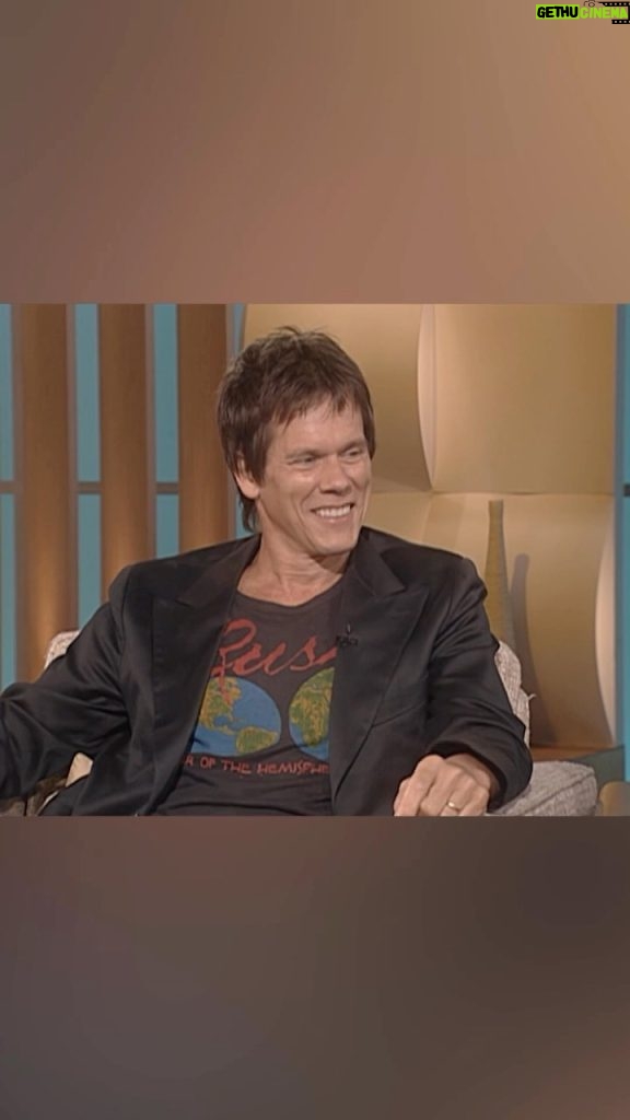 Ellen DeGeneres Instagram - @kevinbacon explains the six degrees of Kevin Bacon.