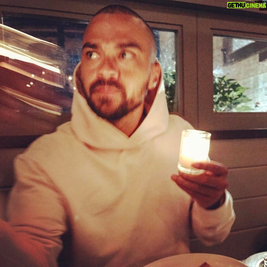 Ellen Pompeo Instagram - @ijessewilliams can pick a dinner spot....#shondalandproblems #wearenothavingfuniswear