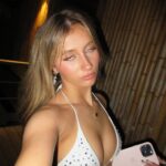 Elliana Walmsley Instagram – sweet 16 Bora Bora