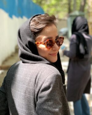 Elnaz Habibi Instagram - مژده دادند كه بر ما
گذرى خواهى كرد "حضرت حافظ"